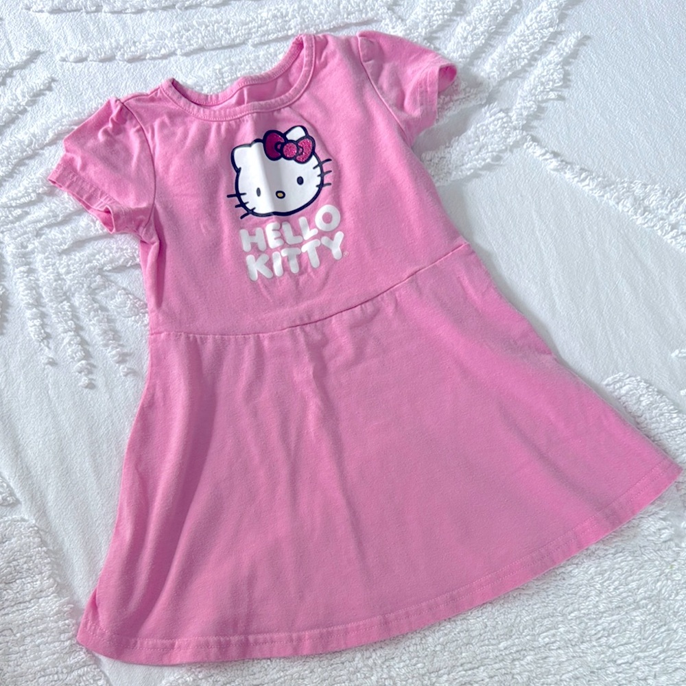 Hello Kitty Dress - Picture 1 of 4